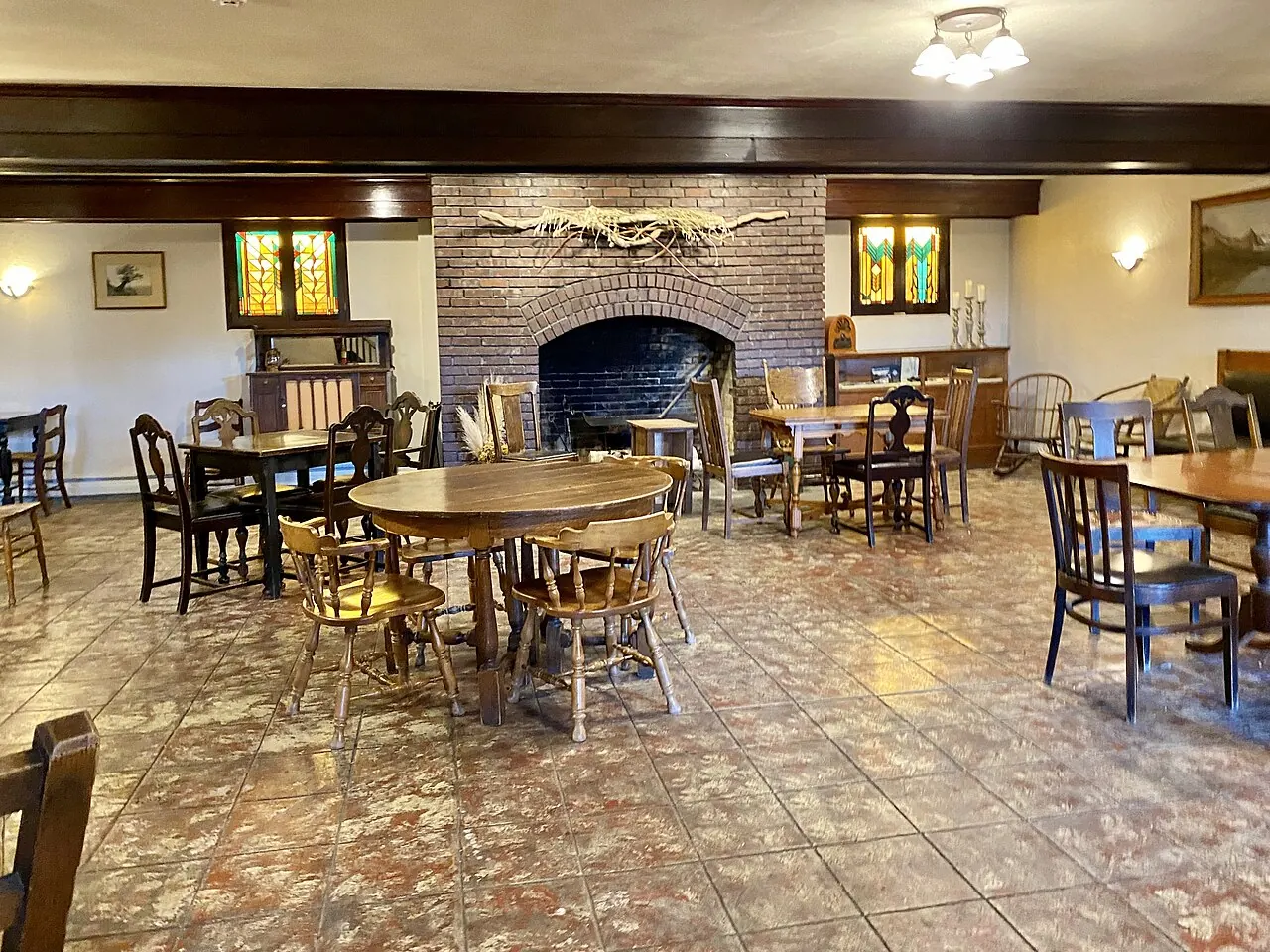 Belton Chalet, West Glacier: Lounge, Belton Chalet, US Highway 2, West Glacier, MT